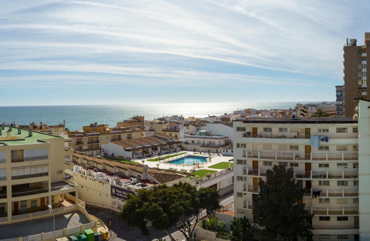 Malagasuite Carihuela Apartments Torremolinos Exterior photo